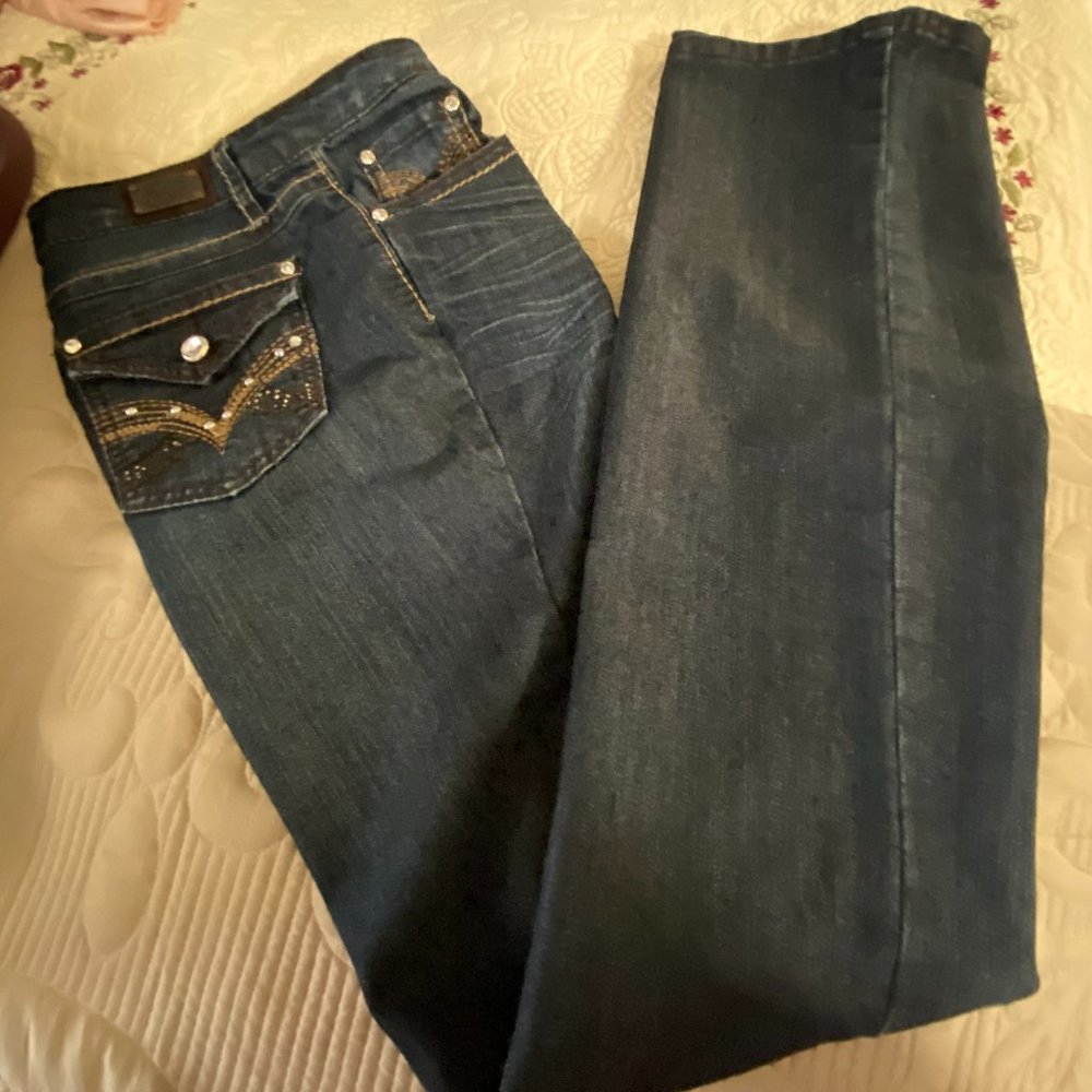 EUC Earl Jeans ~Button flap backpockets-Rhinestone embellished ~sz 2